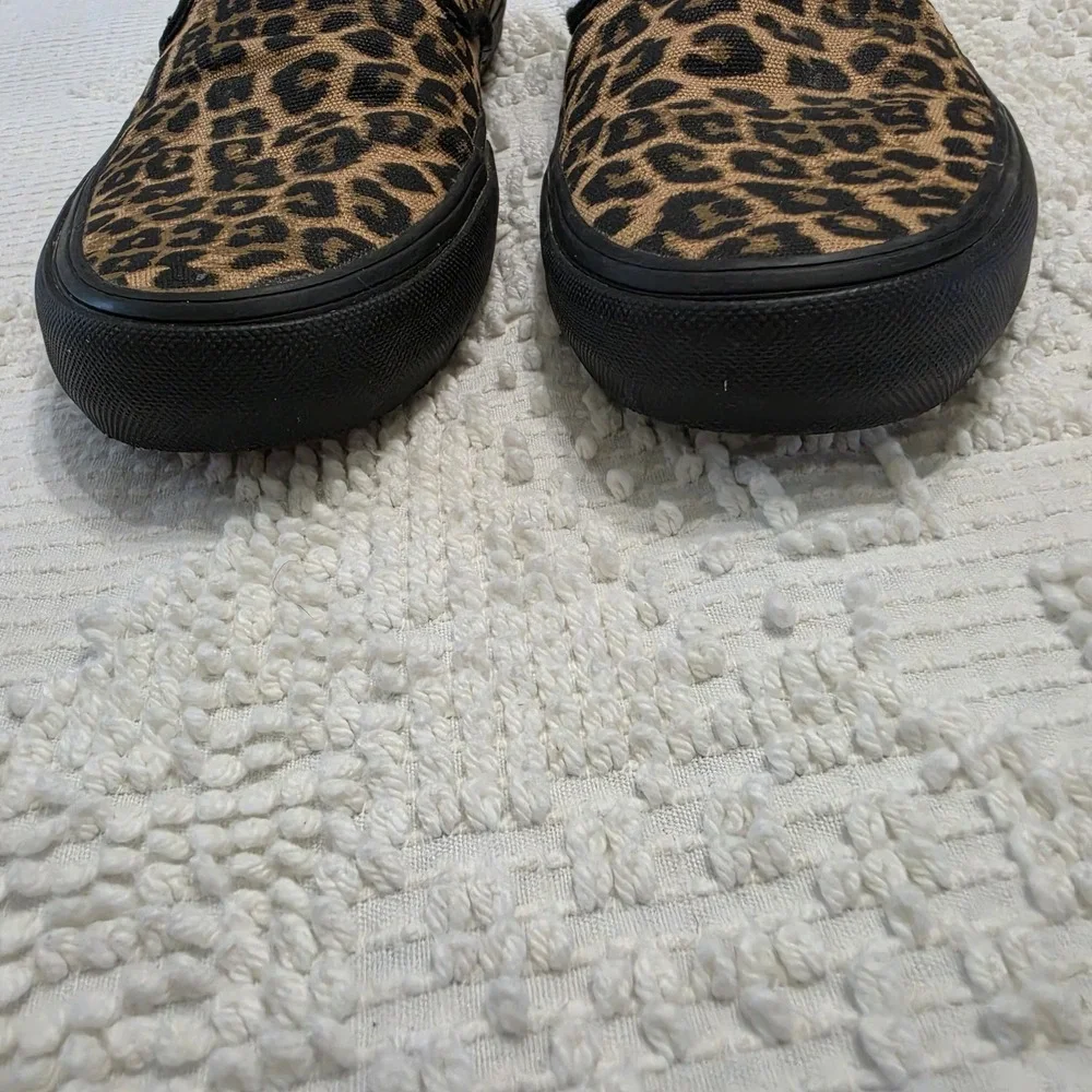 VANS Classic Slip On 90s  Cheetah Sneakers Men's 9 Iconic